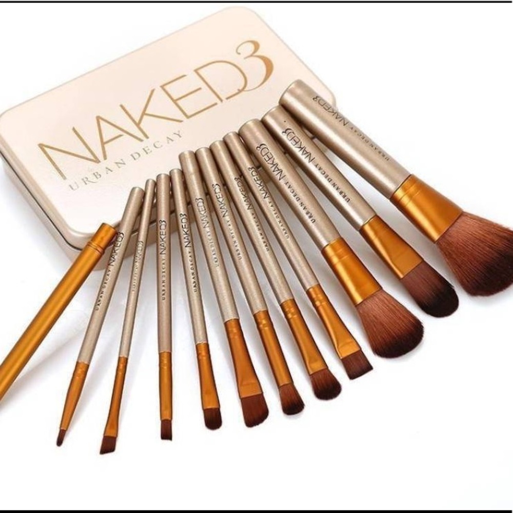 Naked 3 Urban Decay Power Brushes